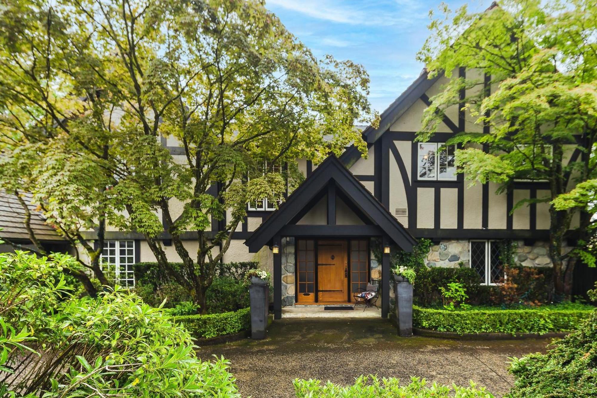 Suite Smart West Vancouver Exterior foto